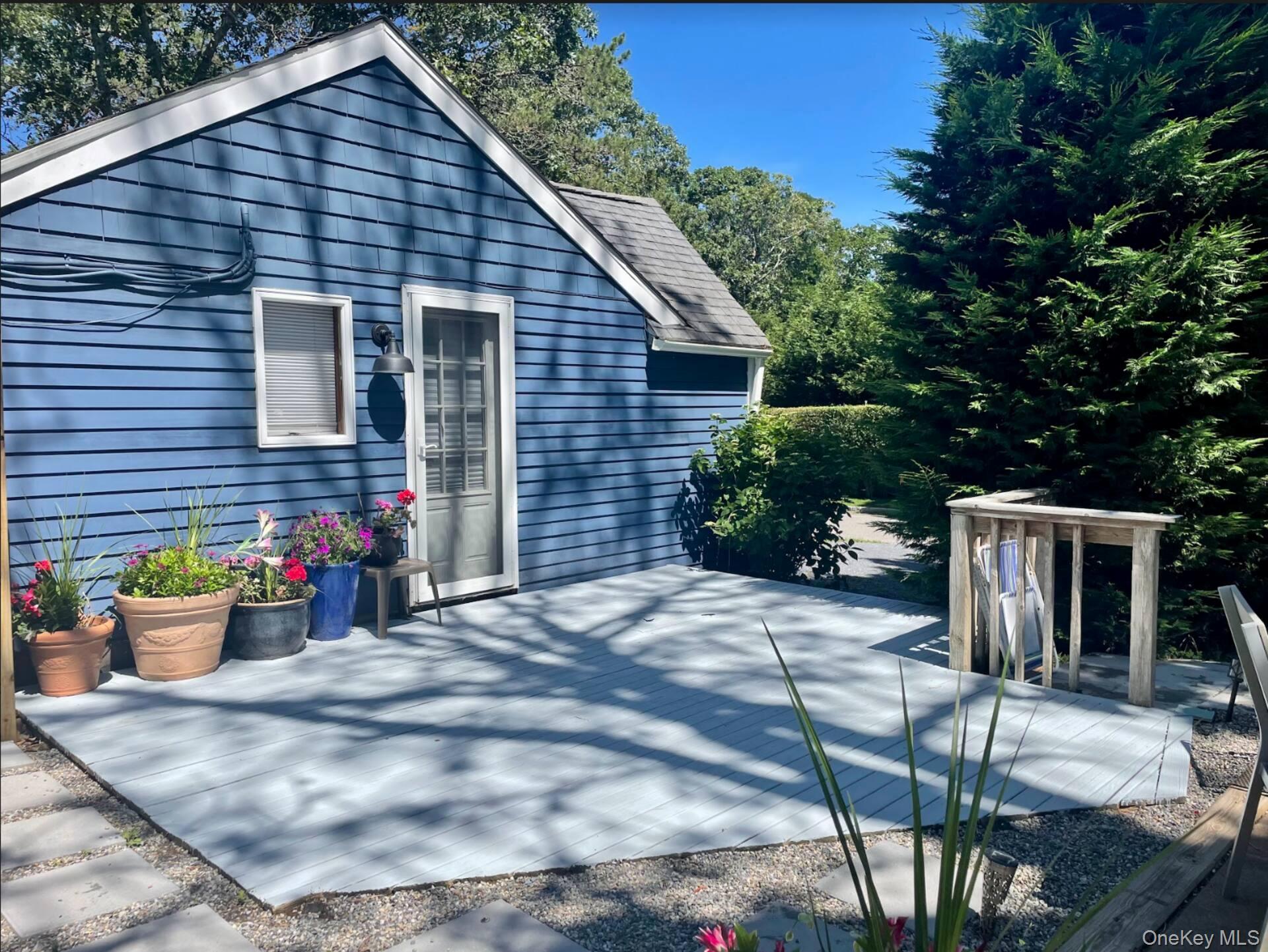 332 Canoe Place Road
