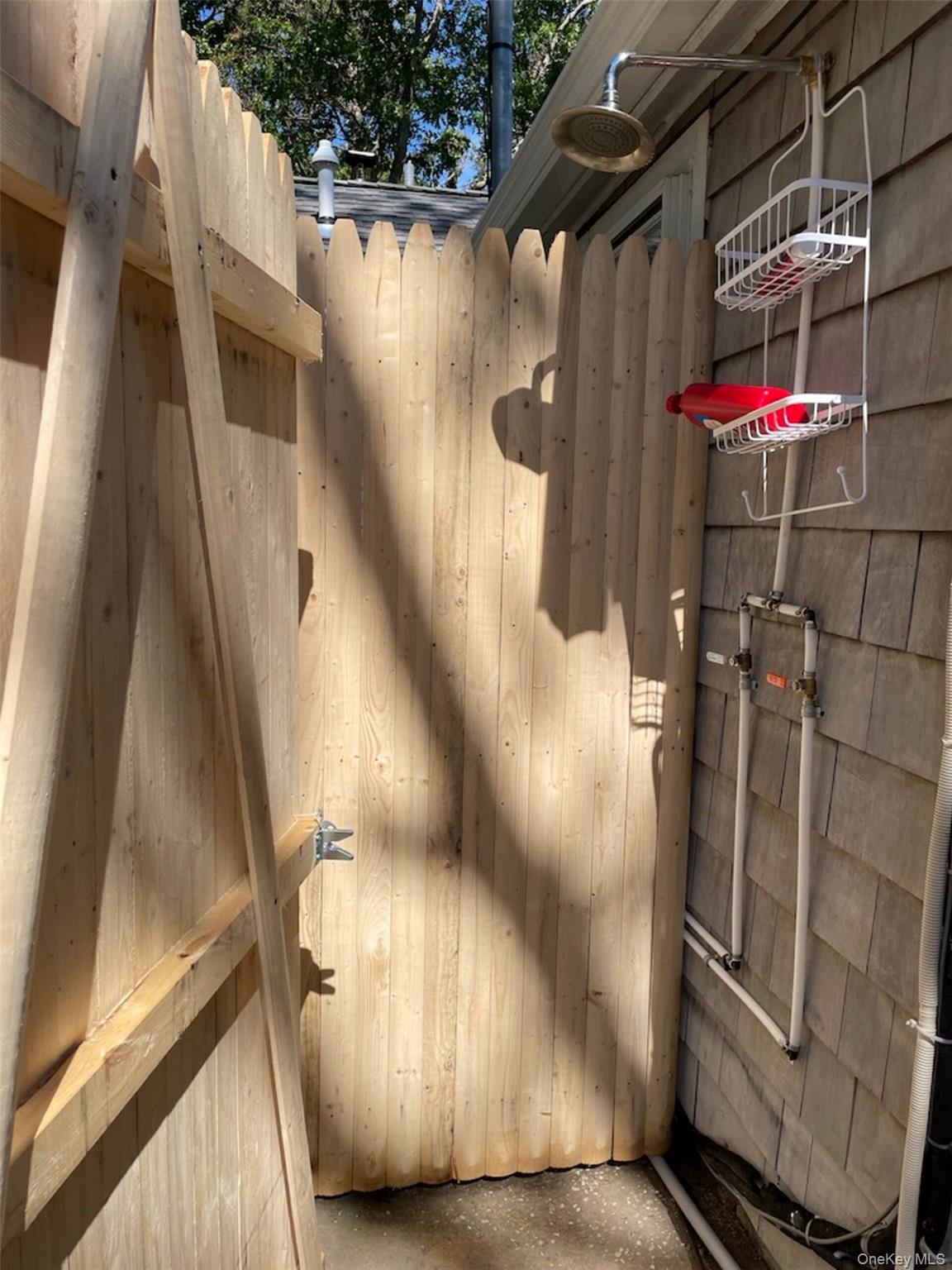 332 Canoe Place Road