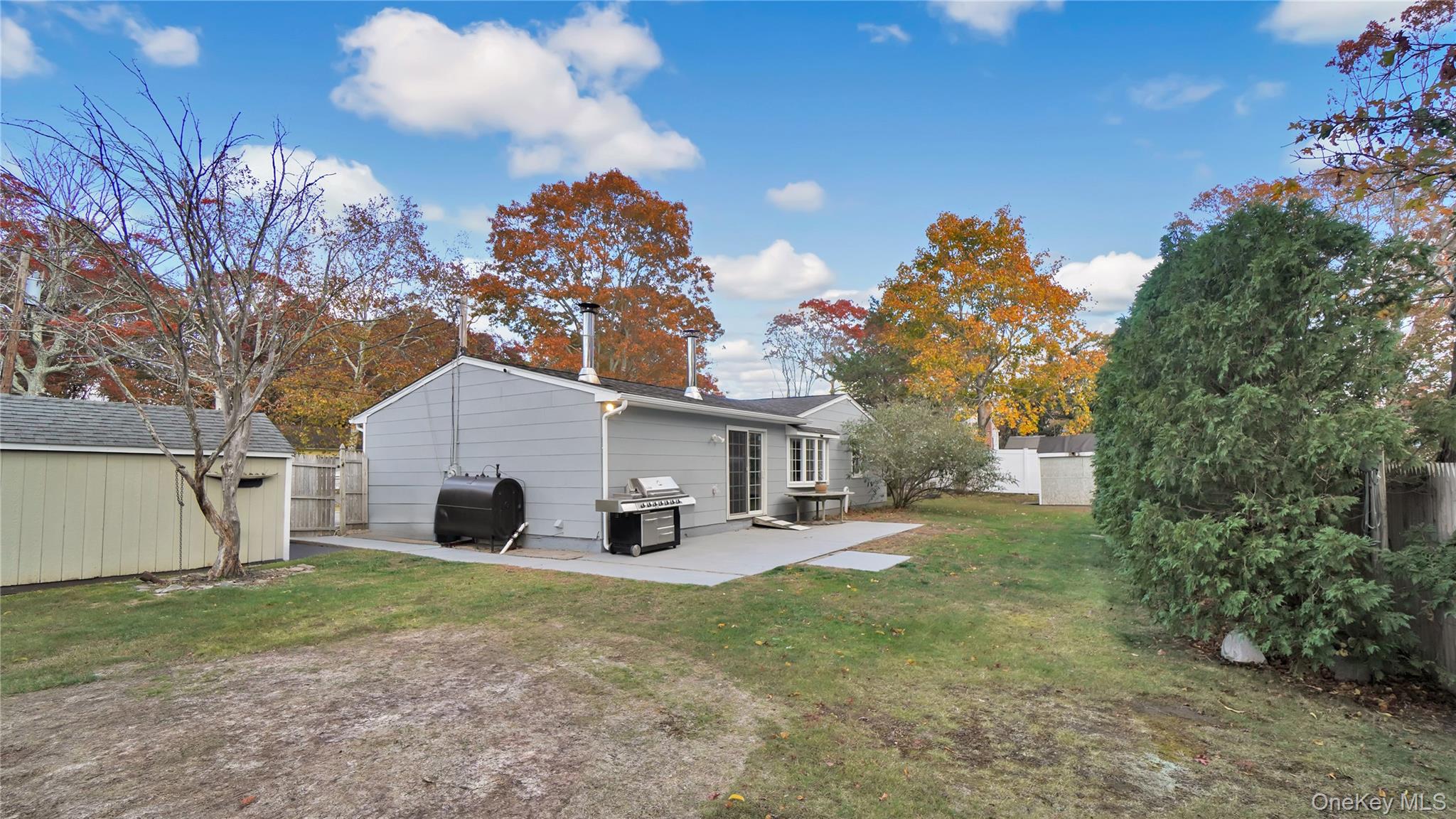 2 Pinetop Drive