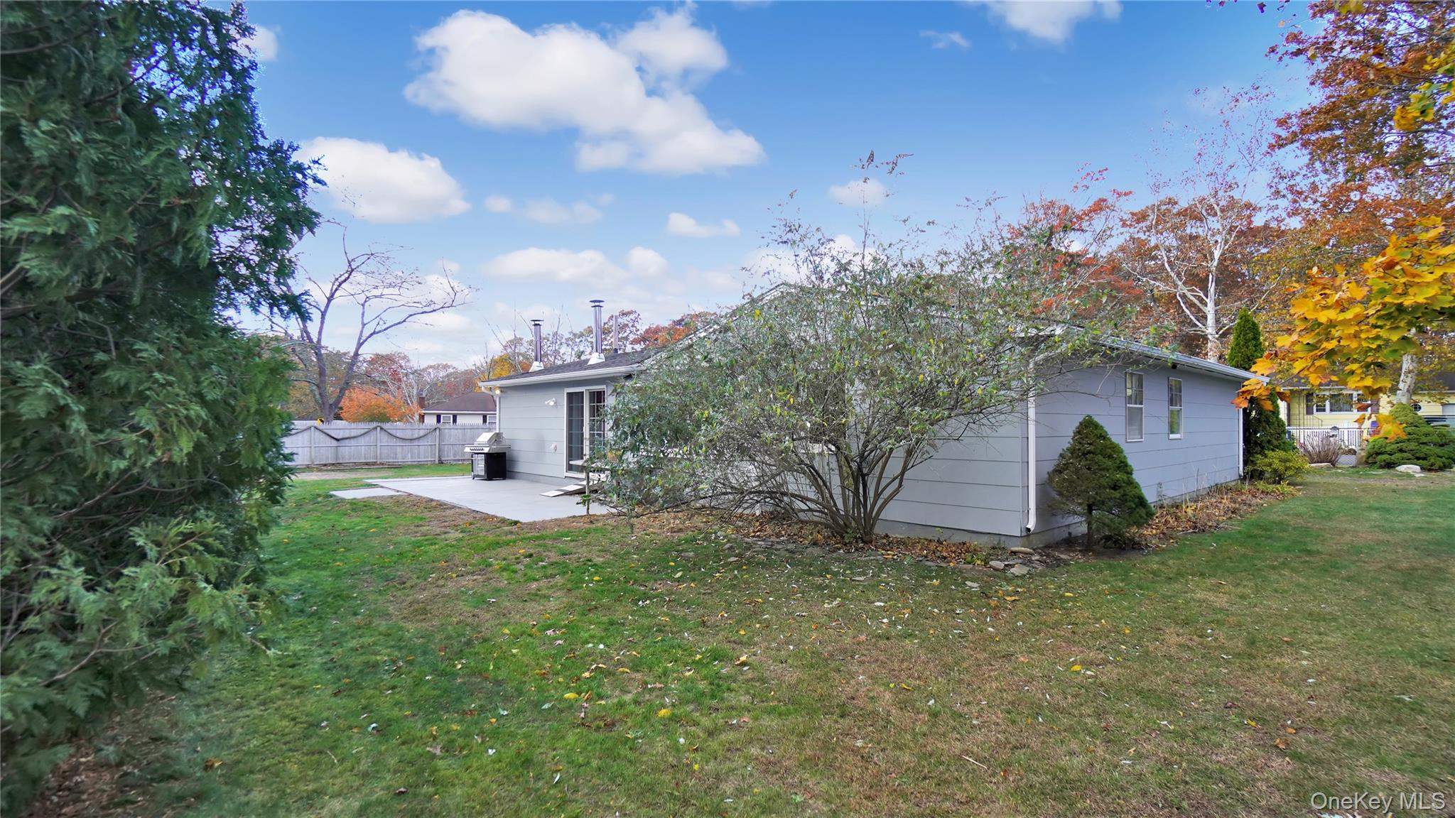 2 Pinetop Drive