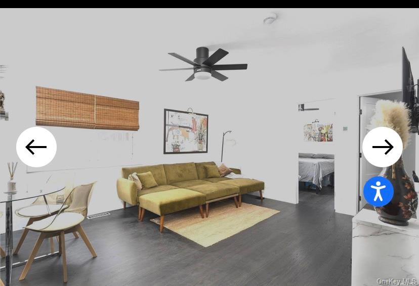40 Canoe Place Unit: 3