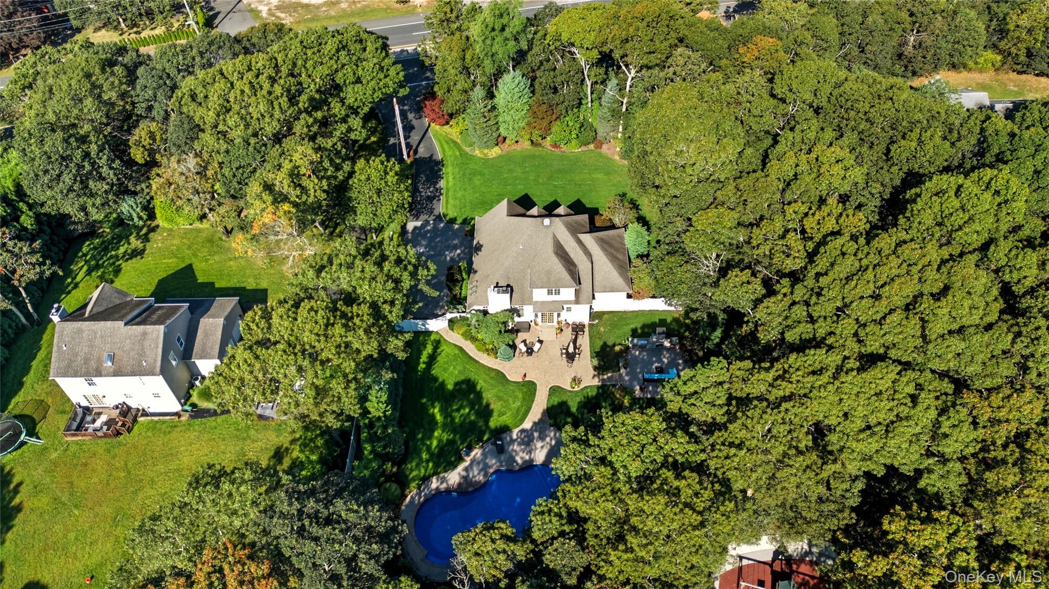 21 E Moriches Riverhead Road