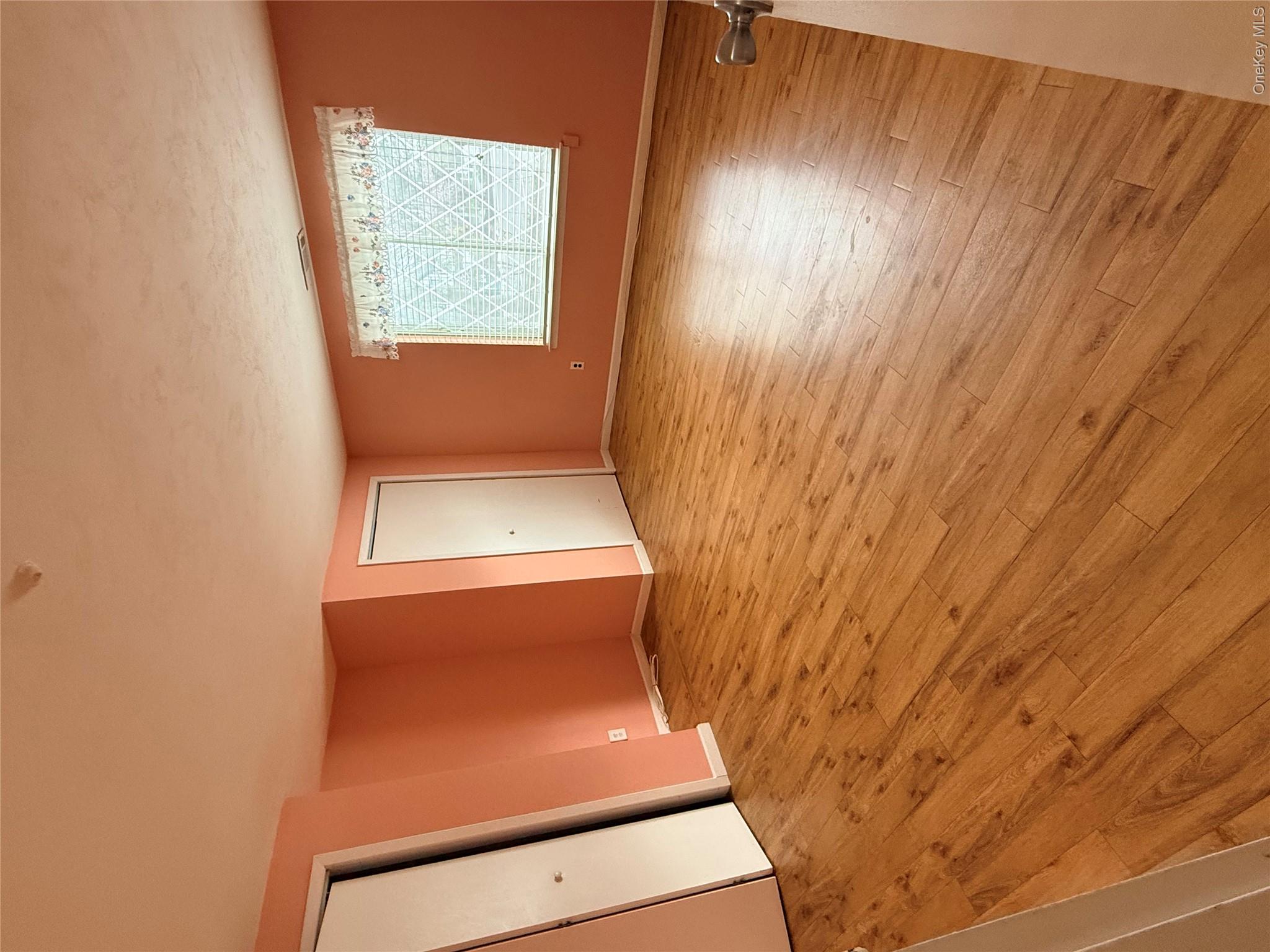 86 Birchwood Road Unit: 402