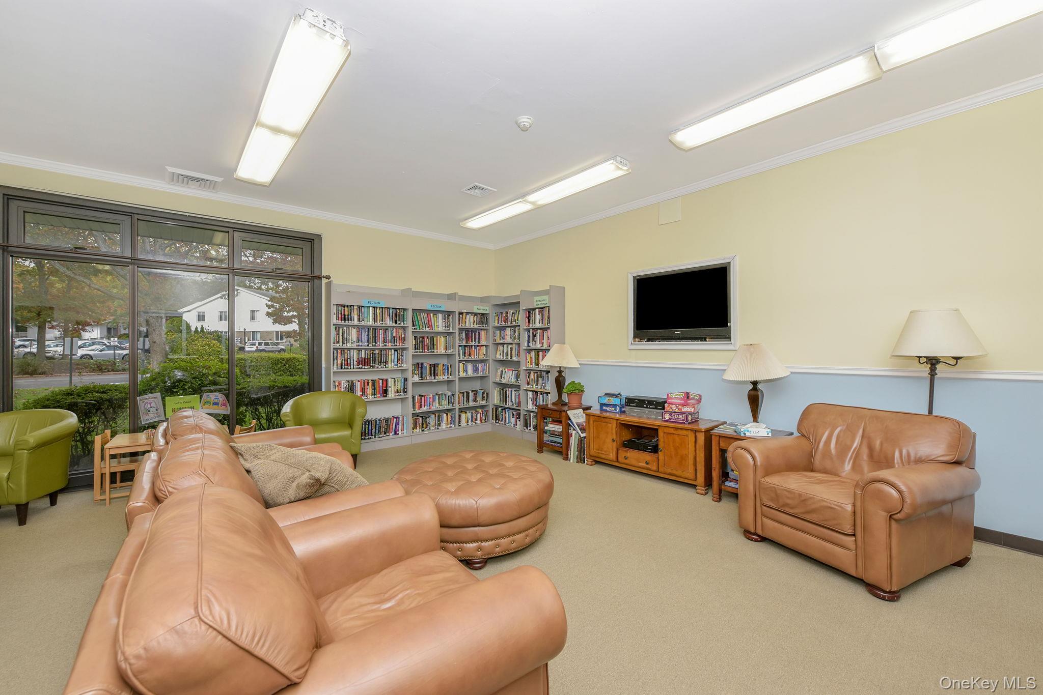 86 Birchwood Road Unit: 402