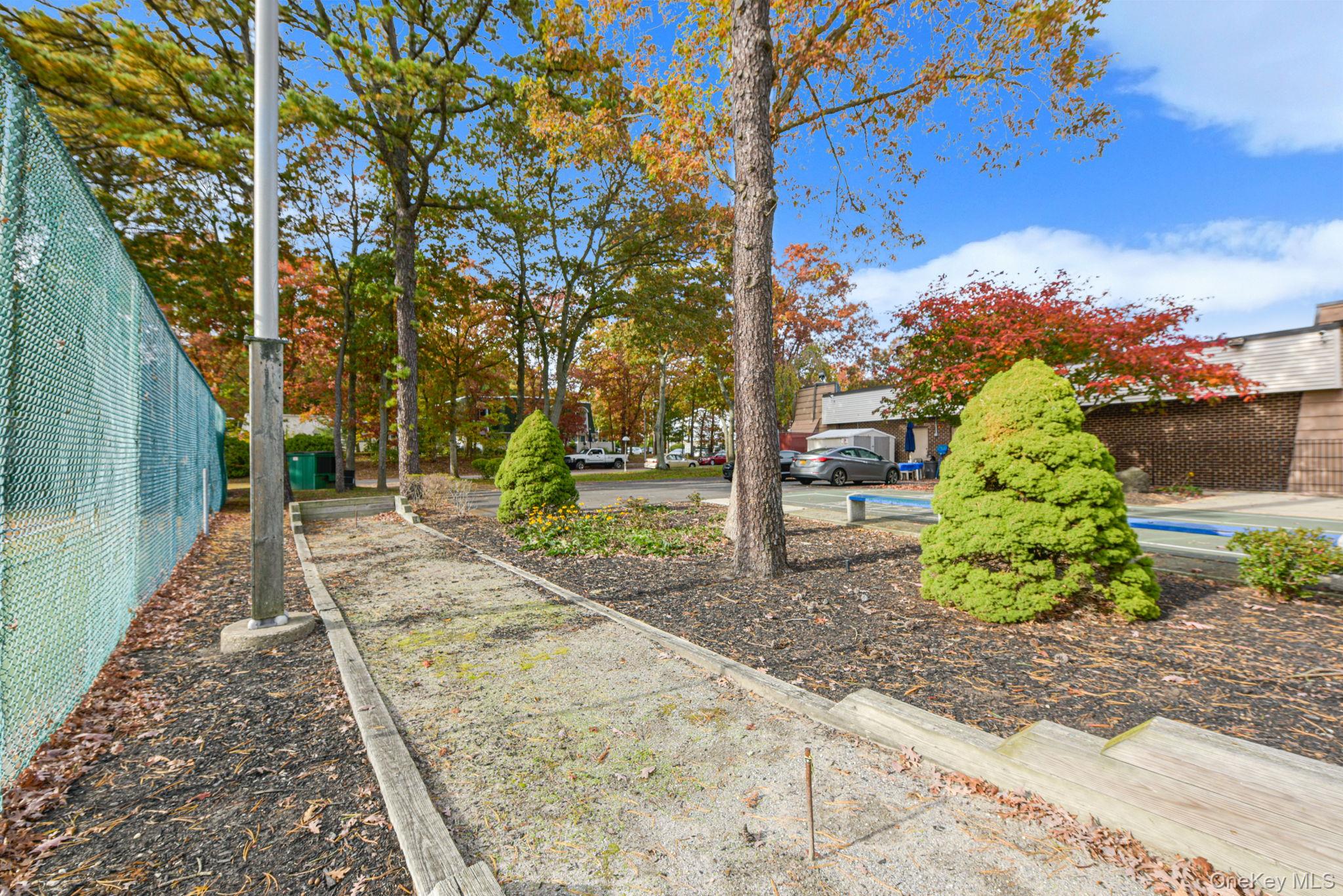 86 Birchwood Road Unit: 402