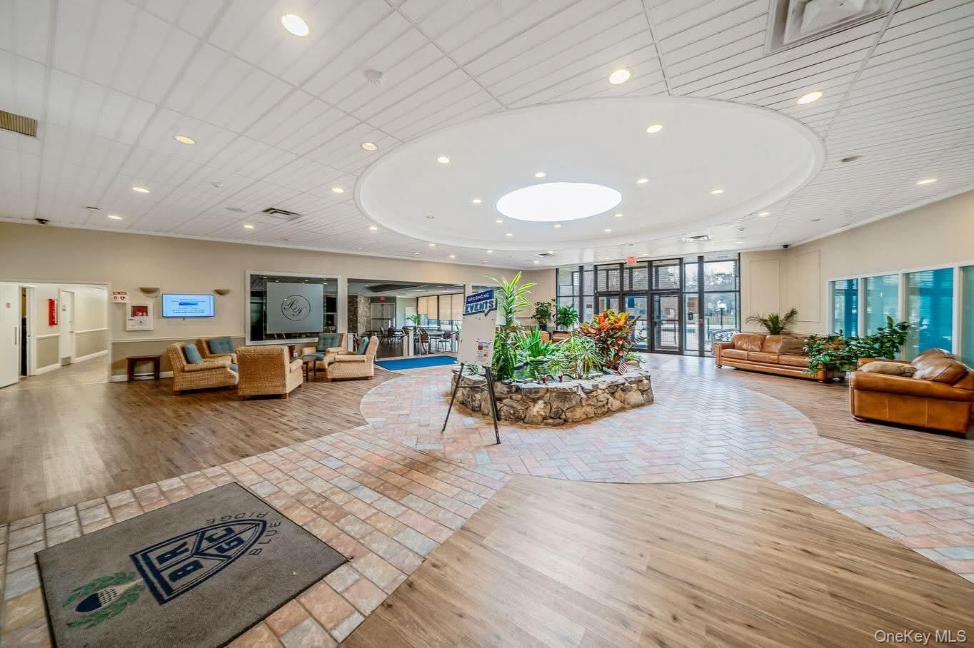 86 Birchwood Road Unit: 402