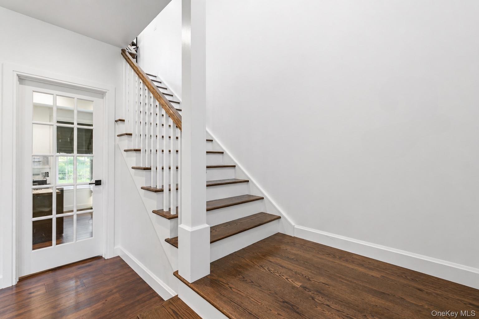 18 Pond Road