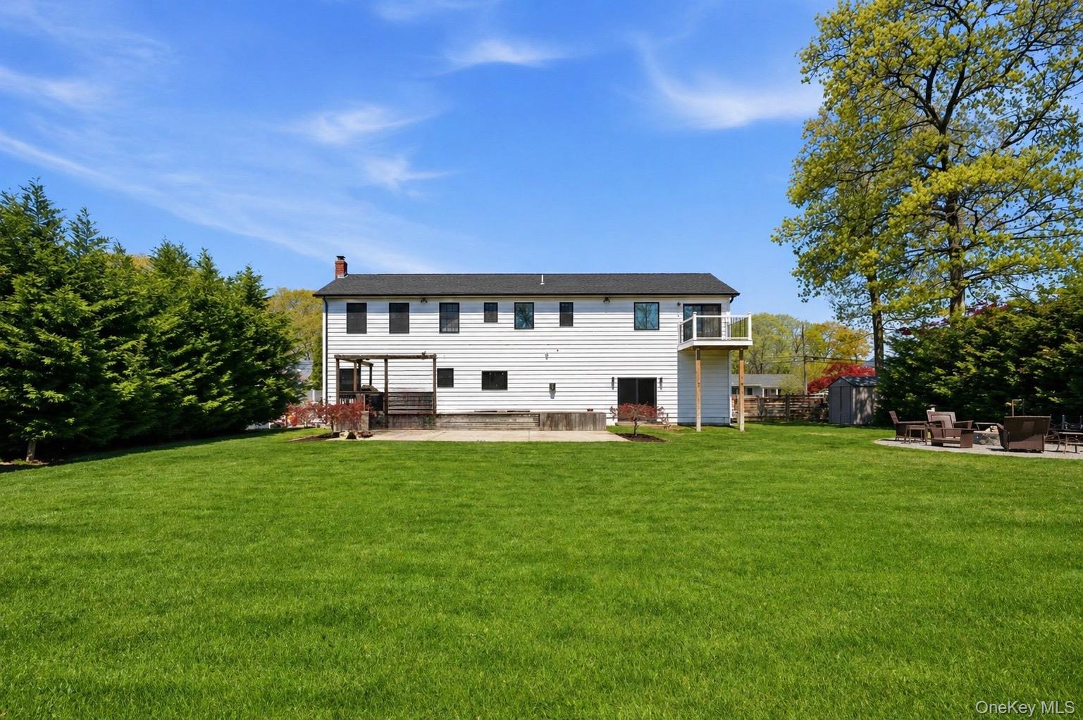 18 Pond Road