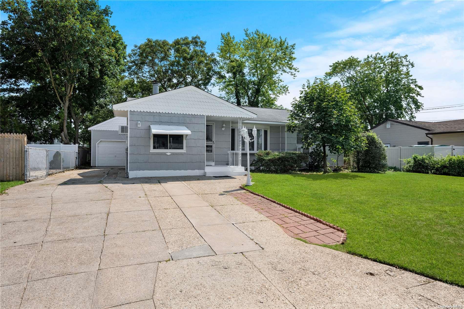 40 Jackson Avenue
