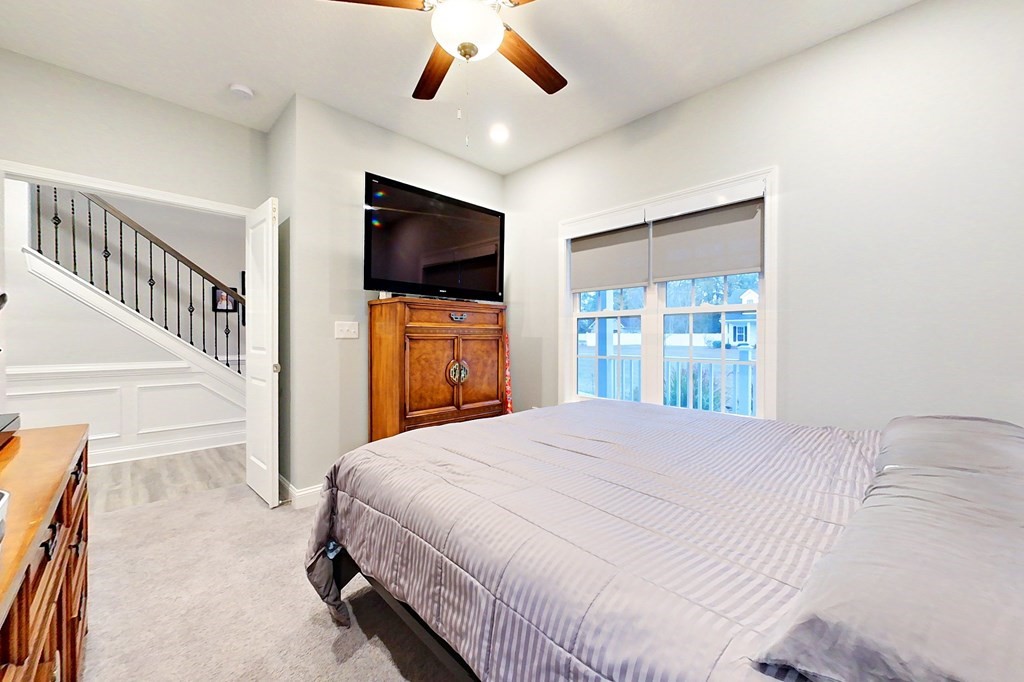 1512 Plantation Circle