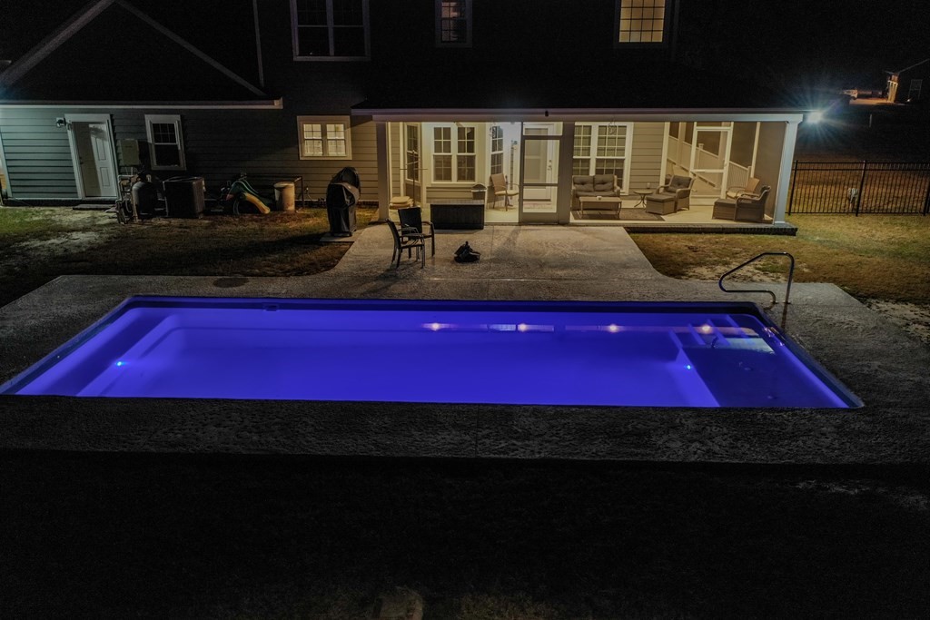 1512 Plantation Circle