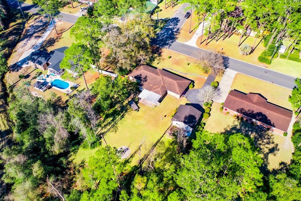 1600 Seminole Trail