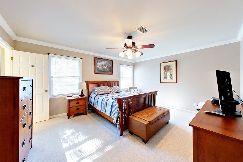 1600 Seminole Trail