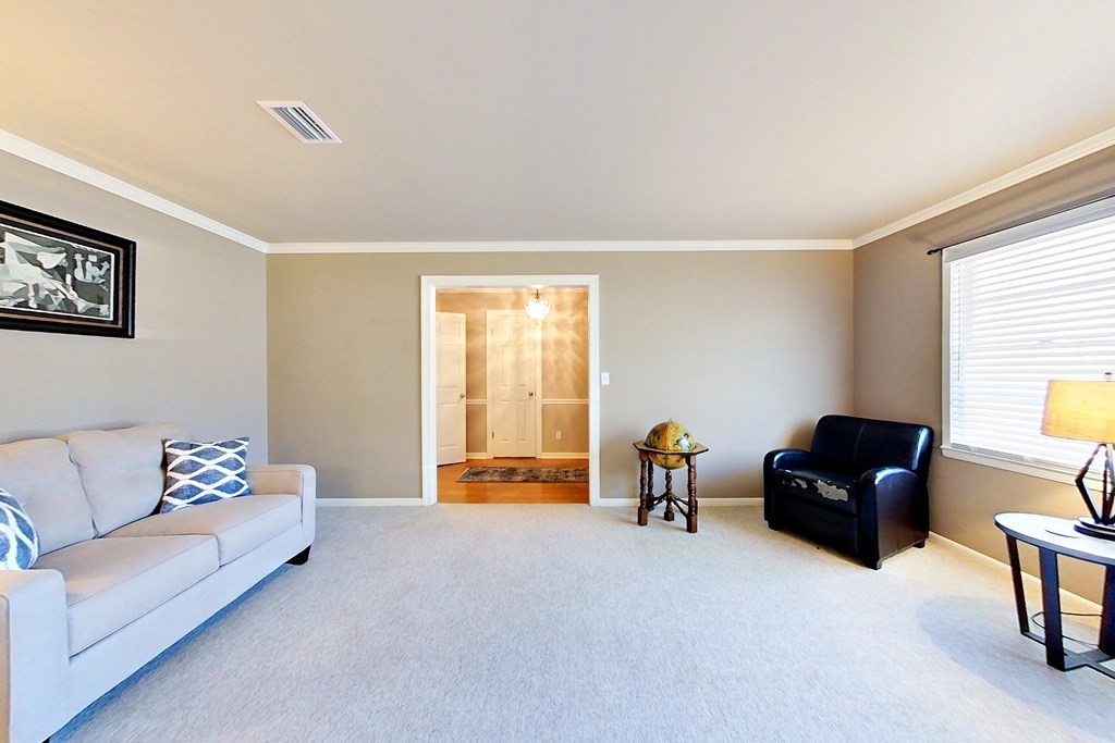 1600 Seminole Trail