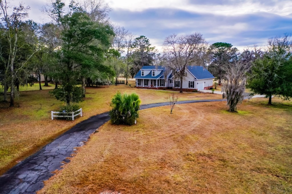 4015 Redstone Circle