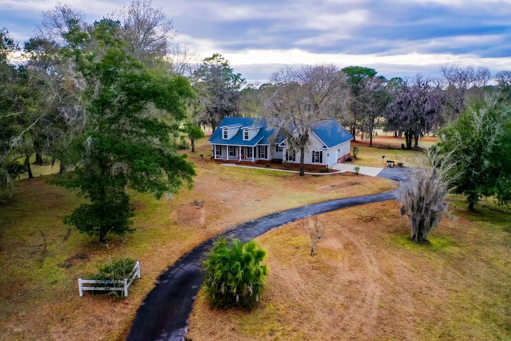 4015 Redstone Circle