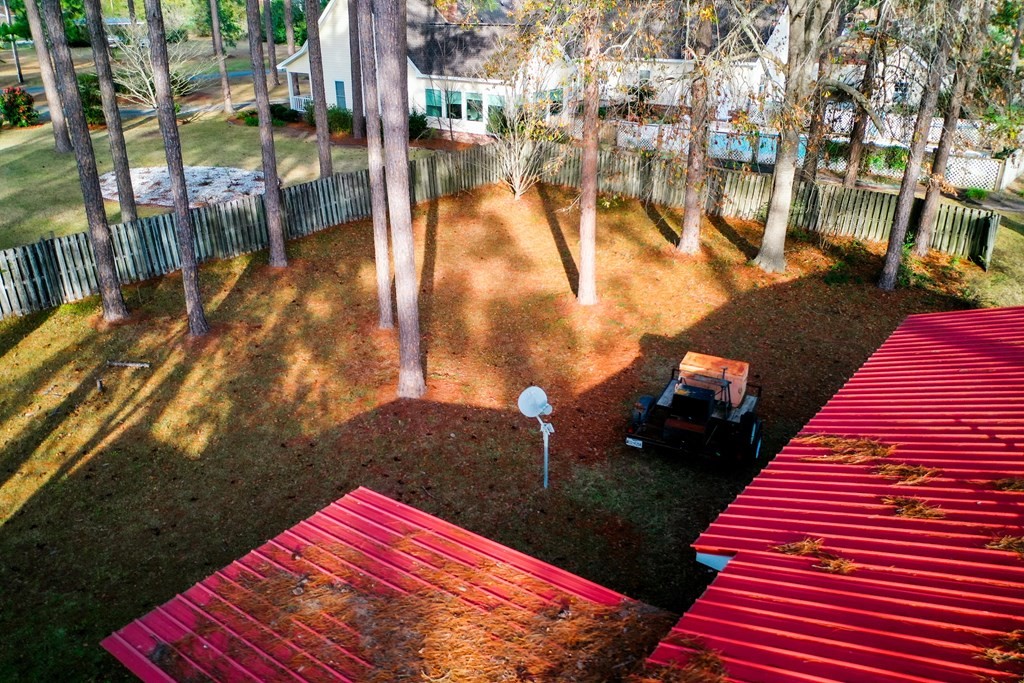 133 Lakeside Drive