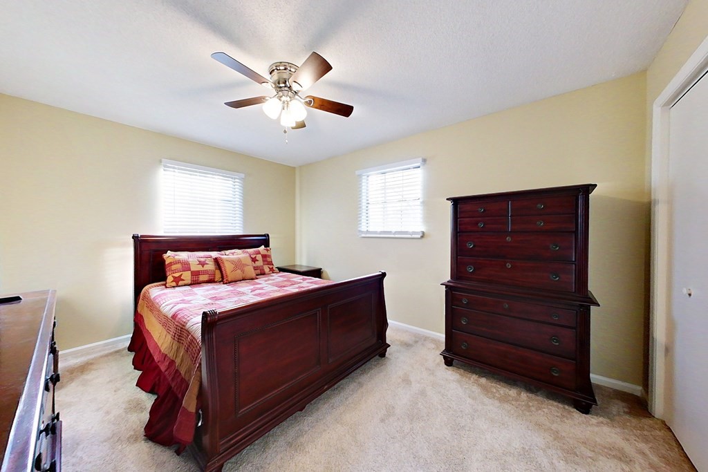 133 Lakeside Drive