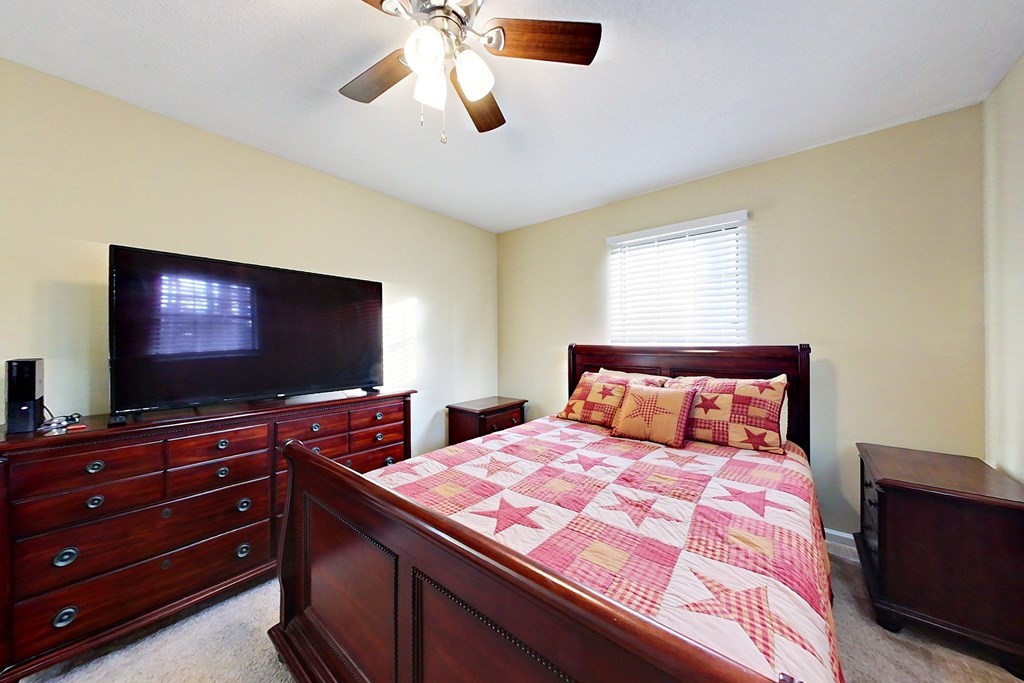 133 Lakeside Drive