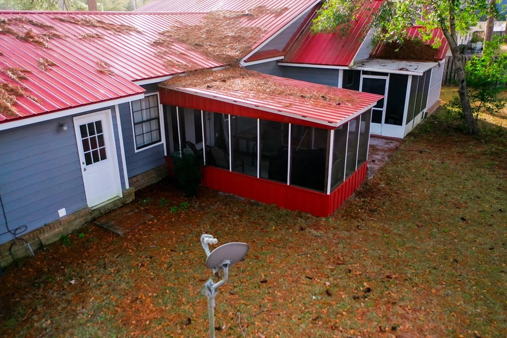 133 Lakeside Drive