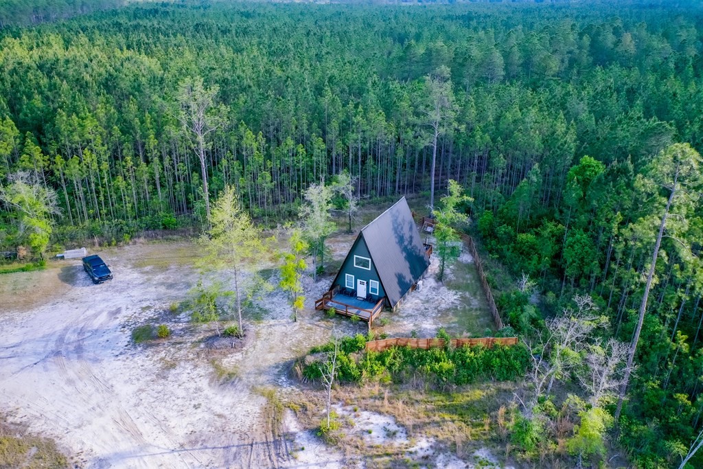 5588 Brunswick Highway