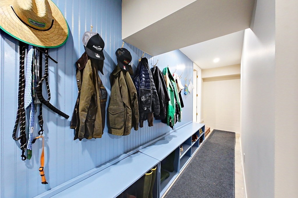 1267 S River Oaks Drive