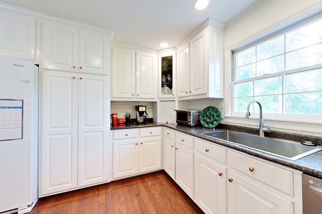 1267 S River Oaks Drive