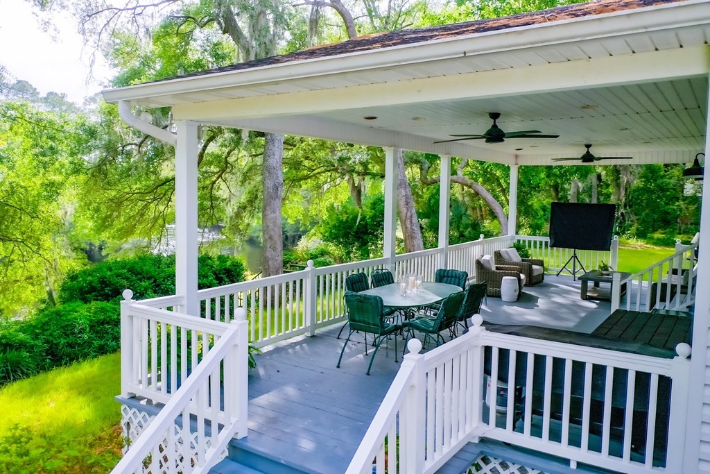 1267 S River Oaks Drive