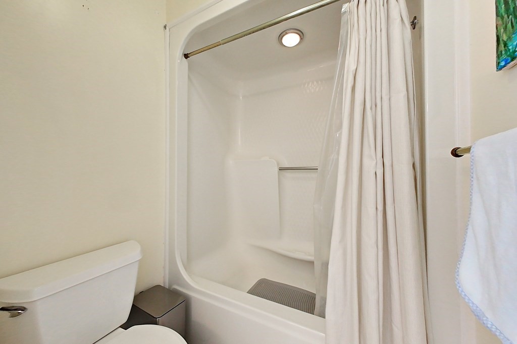 1267 S River Oaks Drive