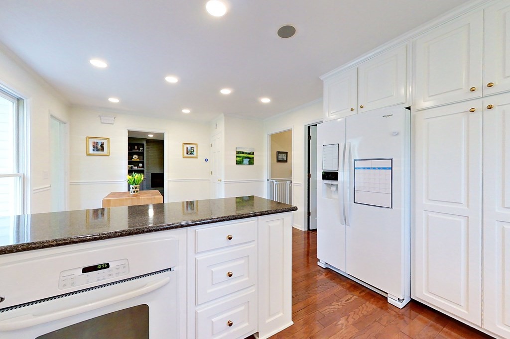 1267 S River Oaks Drive