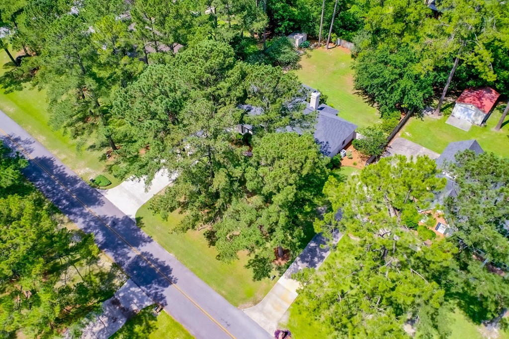 1035 Riverdale Drive