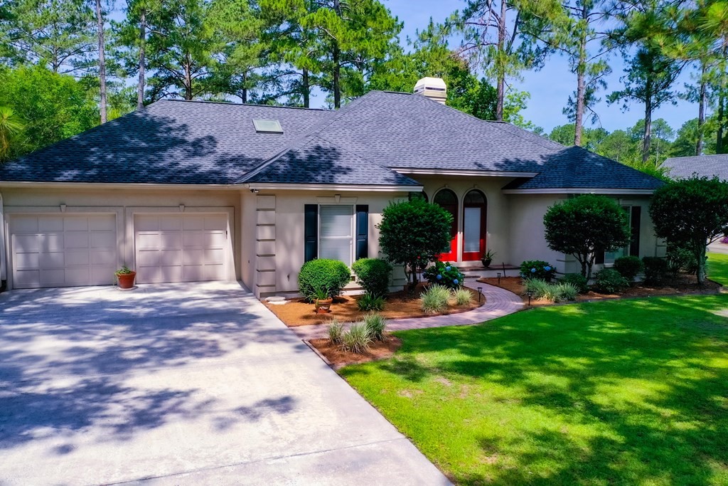 1035 Riverdale Drive