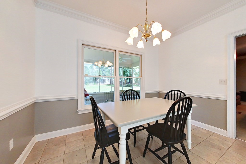 1035 Riverdale Drive