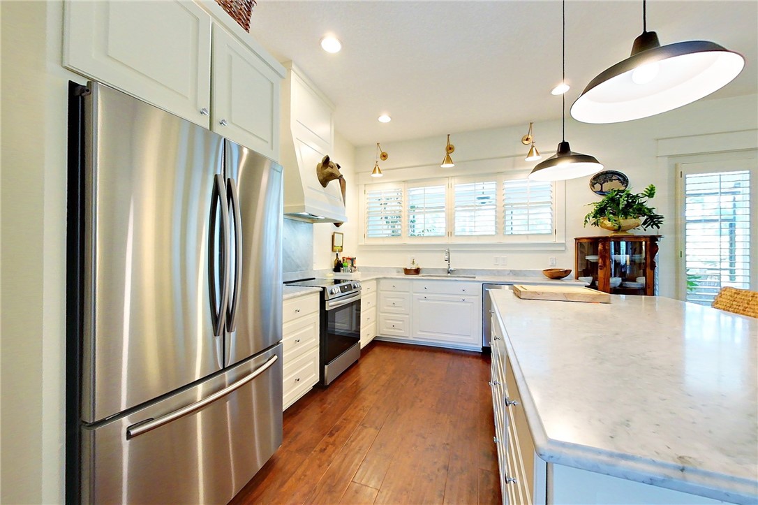 4111 Mulligan Circle