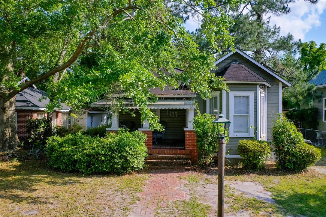1107 Elizabeth Street