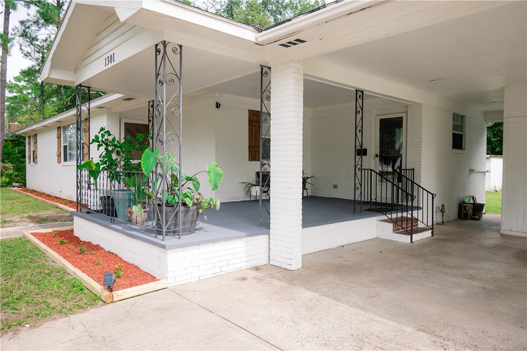 1301 Morningside Drive