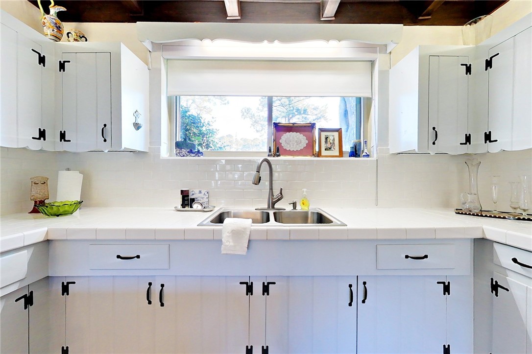 2786 Seminole Trail