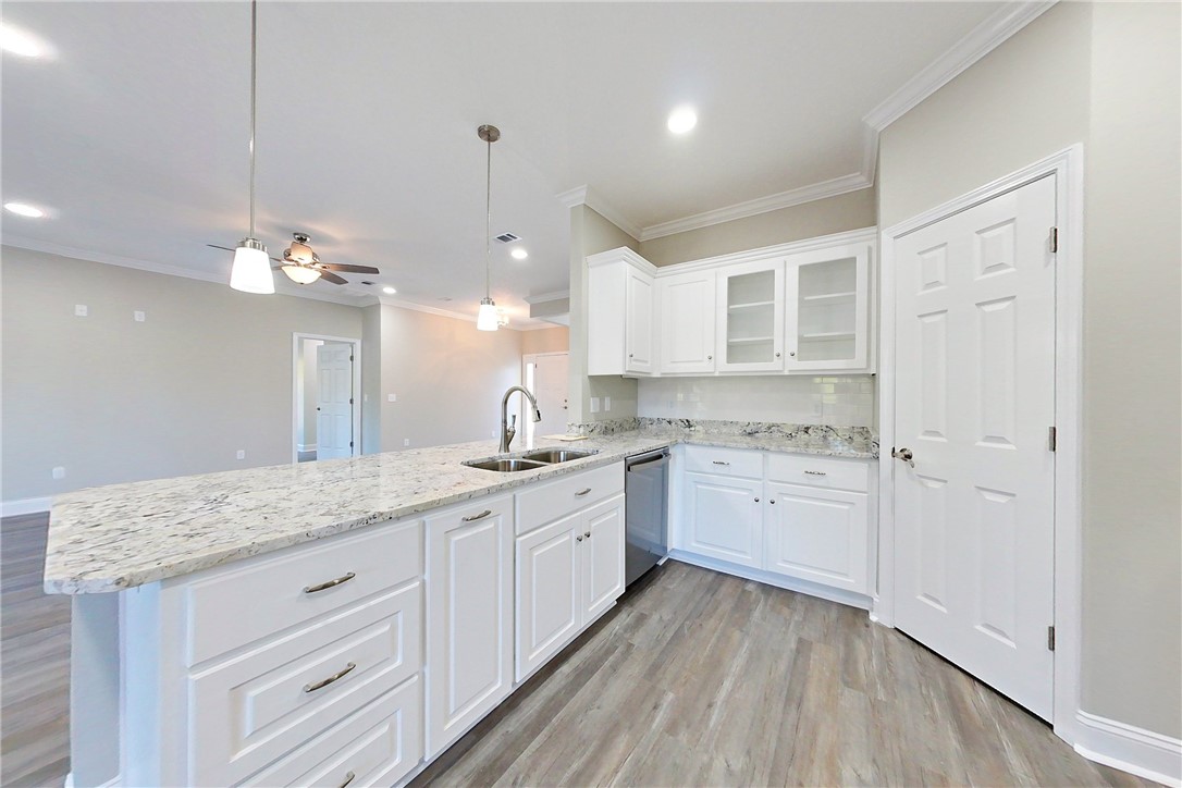 2632 Alton Circle