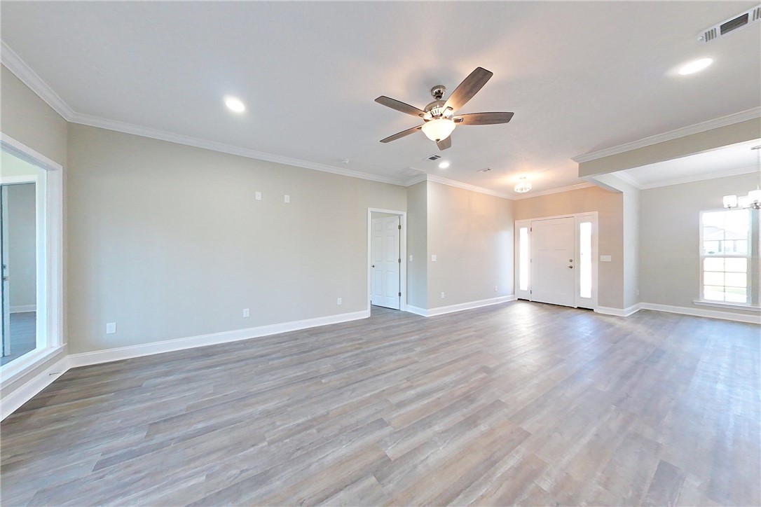 2632 Alton Circle