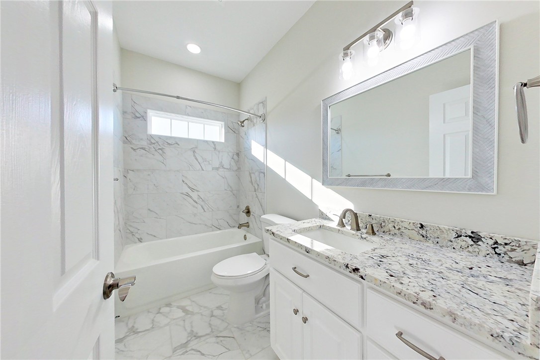 2632 Alton Circle