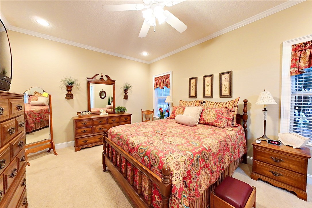 6628 Pine Ridge Circle