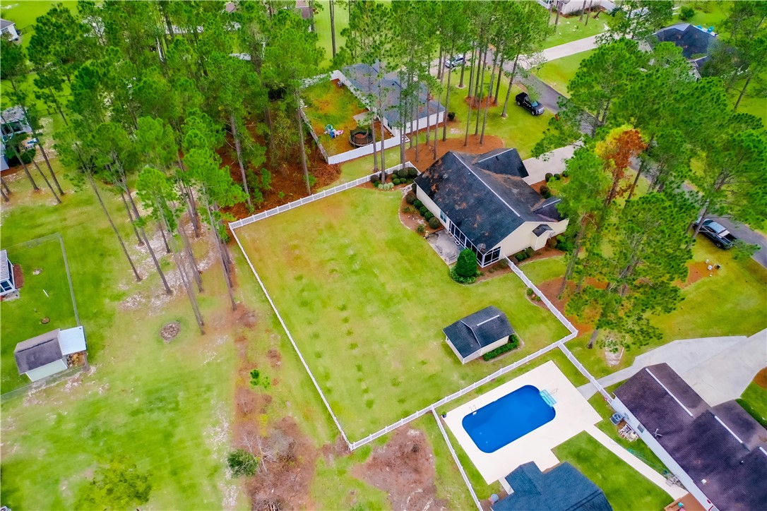 6628 Pine Ridge Circle