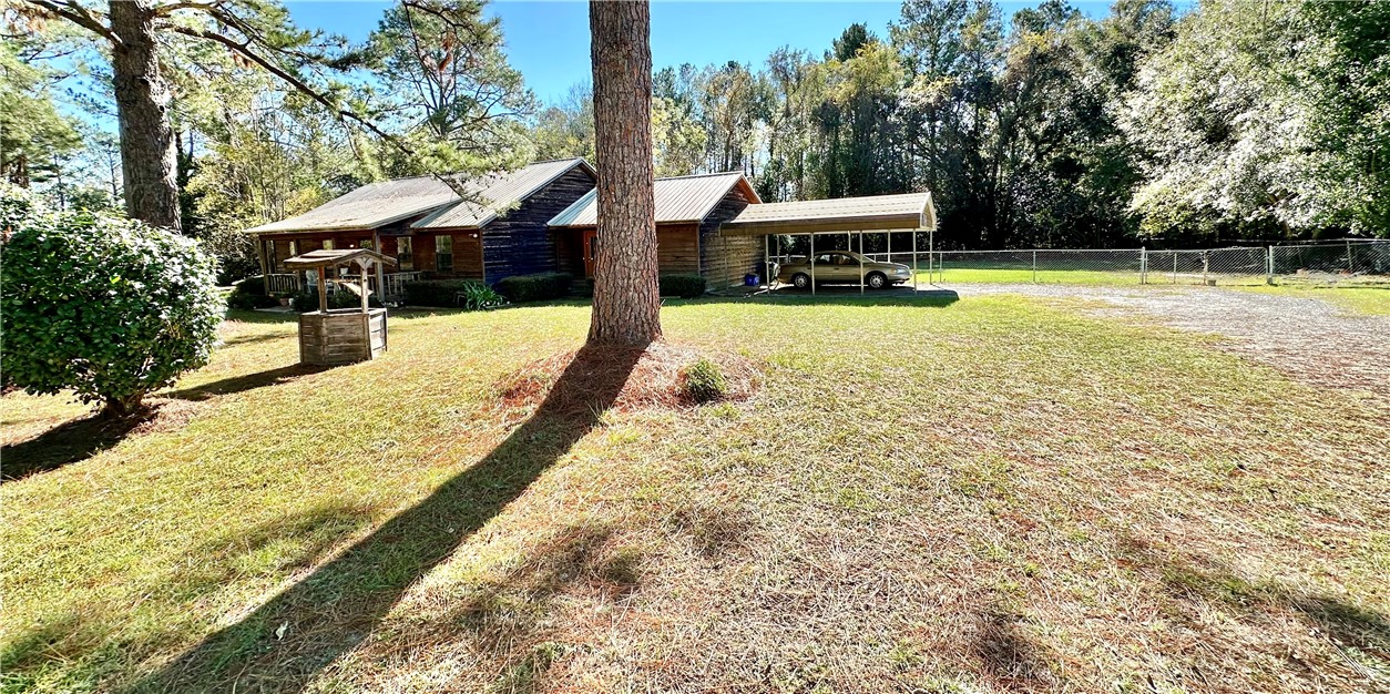 1595 Meadowood Drive