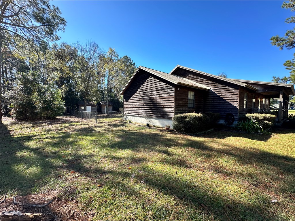 1595 Meadowood Drive