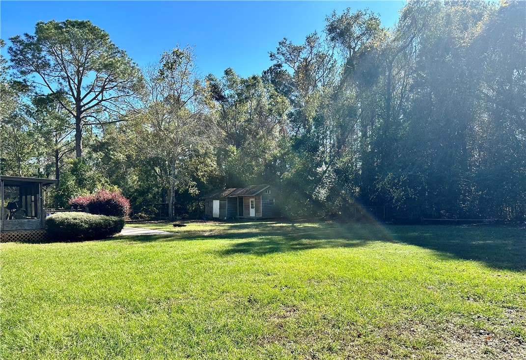 1595 Meadowood Drive