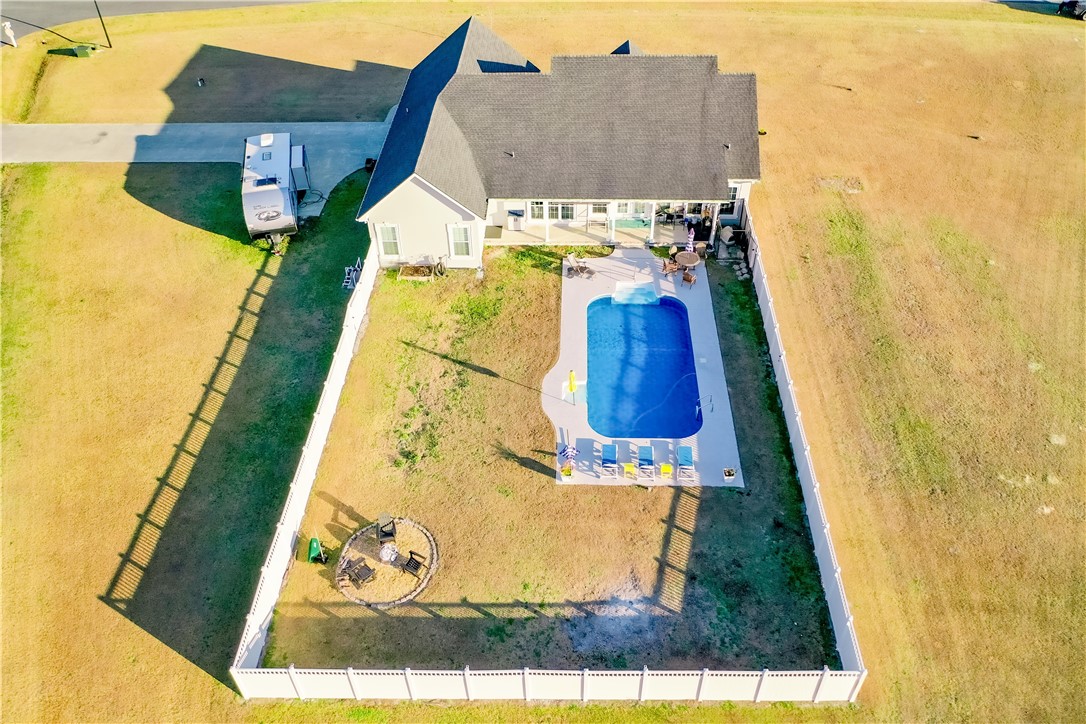 2410 Cobblestone Drive