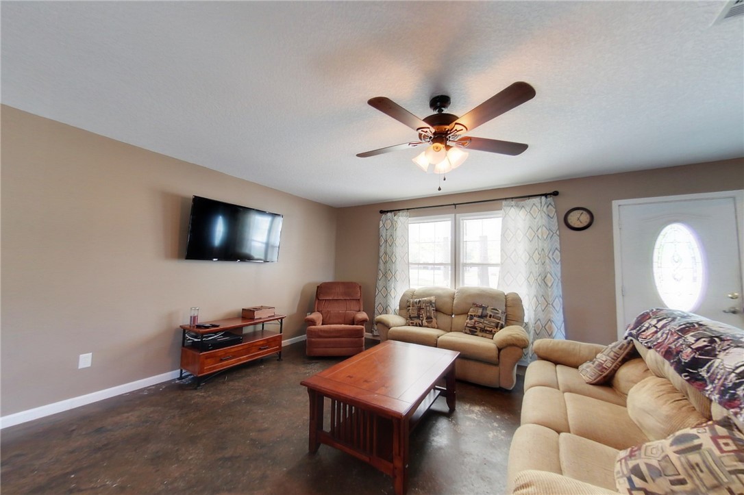 4004 Redstone Circle