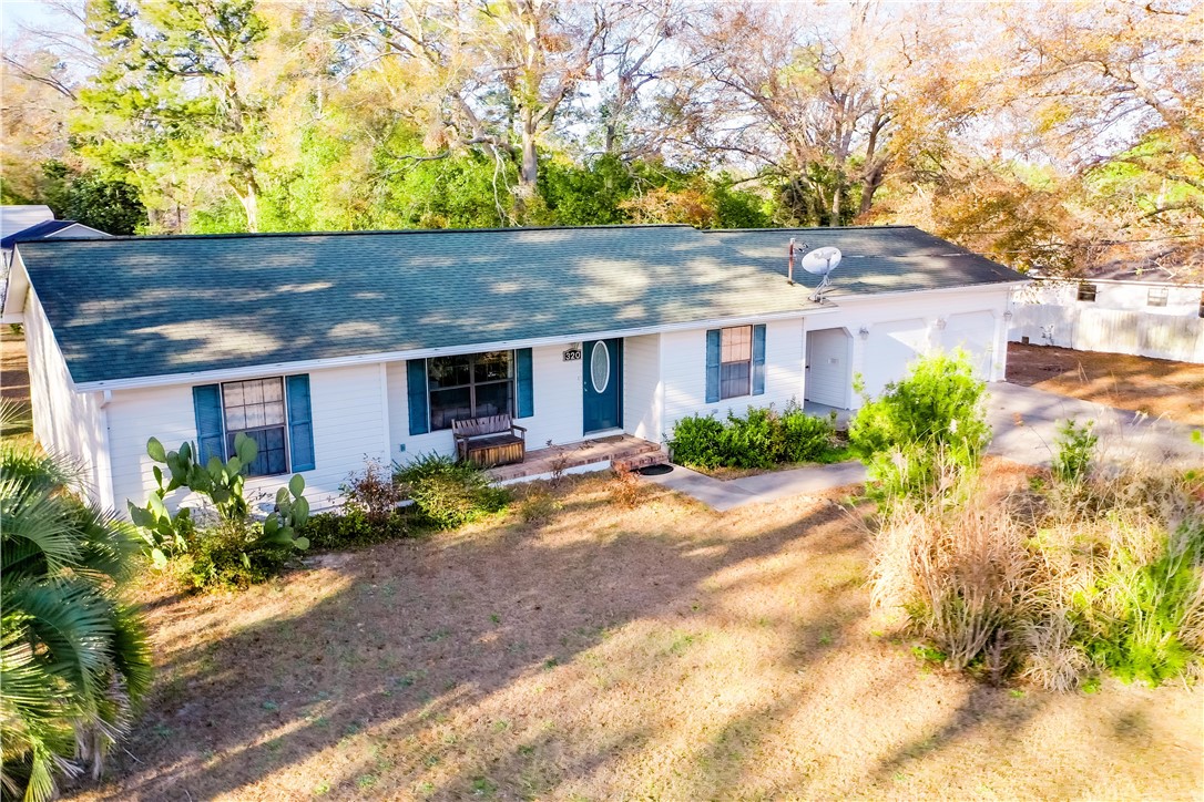 320 Maple Lane