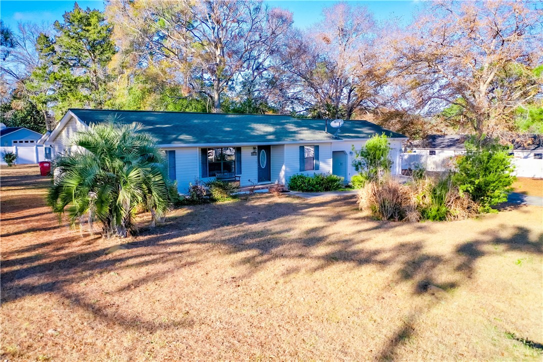 320 Maple Lane