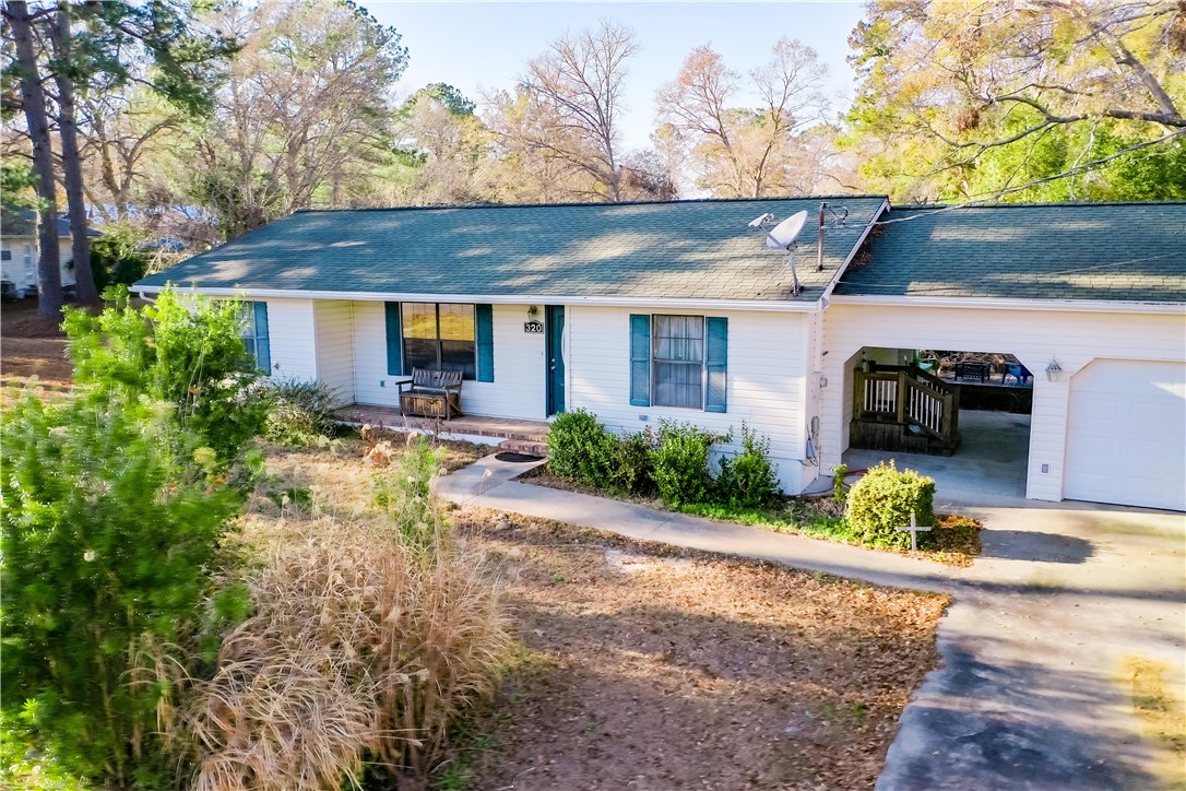 320 Maple Lane